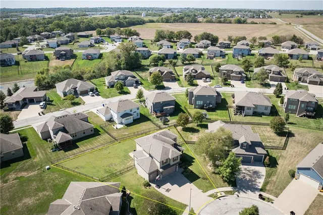 $460,000 | 1814 Cayhill Court, Warrensburg, MO 64093