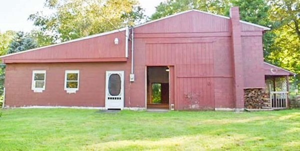 24 Southbridge Rd Extension Brimfield, MA 01010 - Photo 4 of 37
