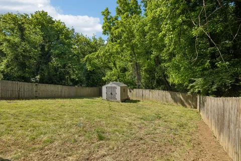 $885,000 | 2320 Dalebrook Court, Nashville, TN 37206