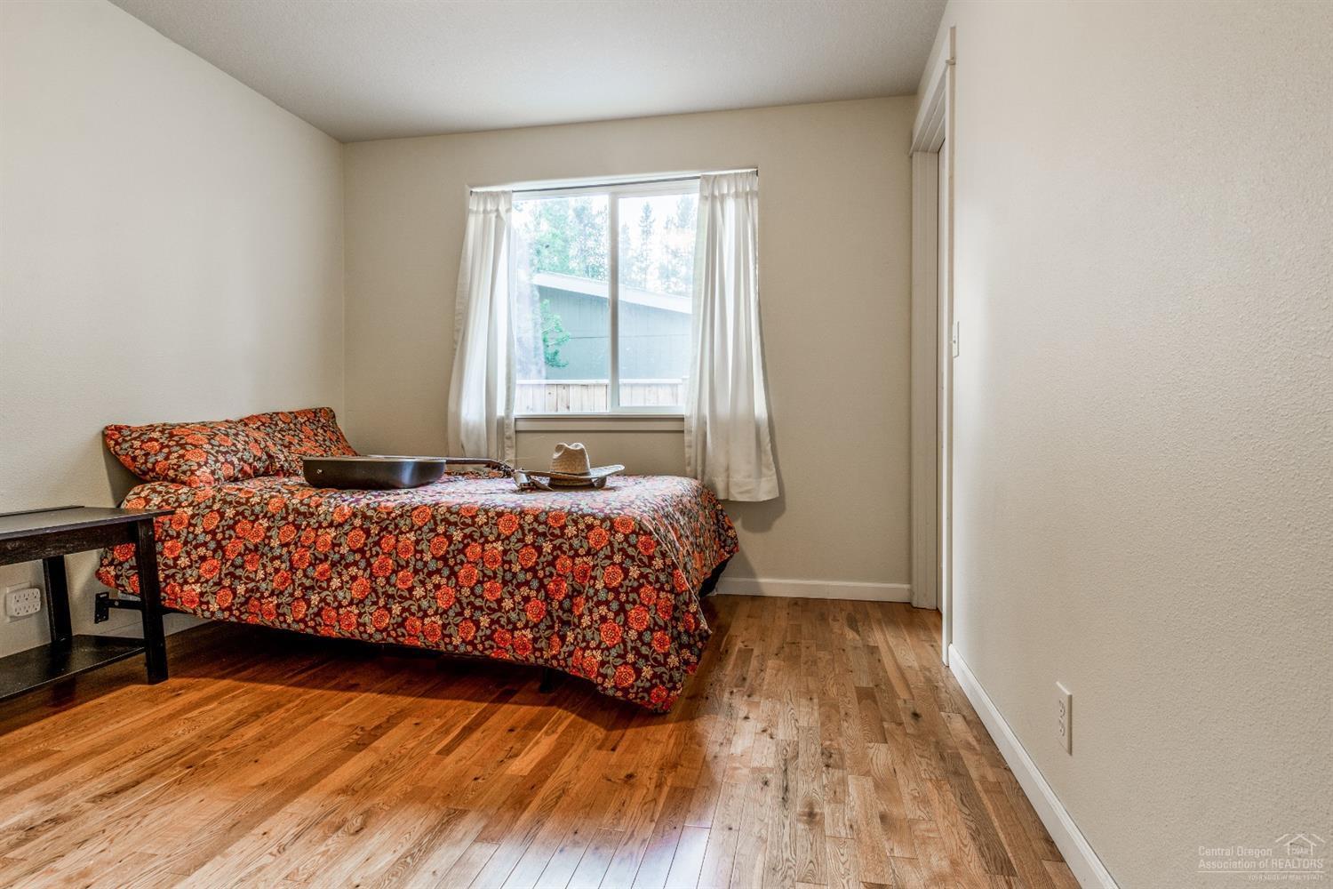 55803 Snow Goose Road Bend, OR 97707 - Photo 13 of 25 Gallery Image 13