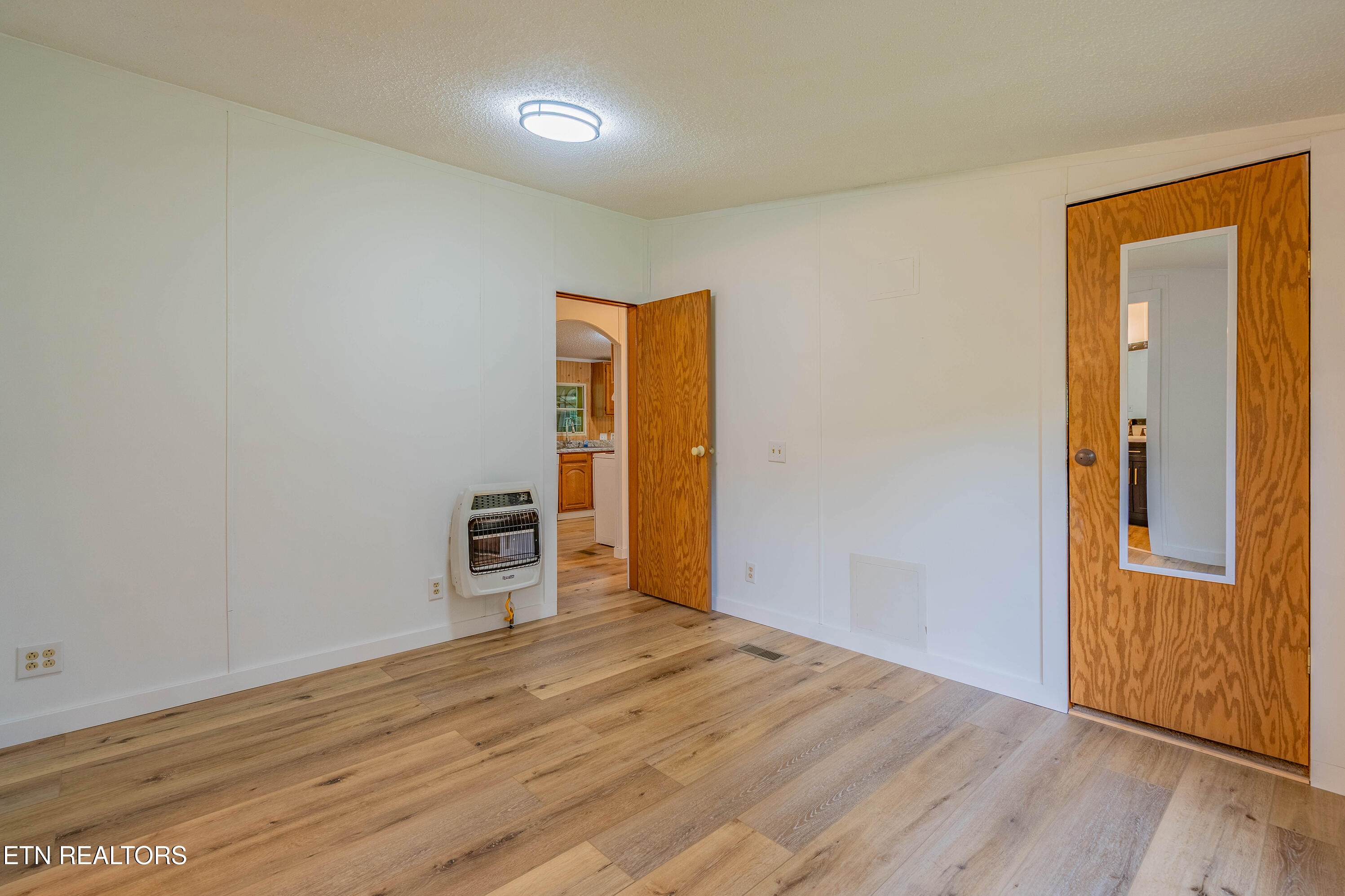 339 Bowers Road Harriman, TN 37748 - Photo 10 of 24 A7308239-HDR