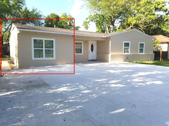 $975 | 5631 Belarbor Street, Houston, TX 77033