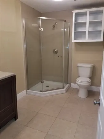 $975 | 5631 Belarbor Street, Houston, TX 77033