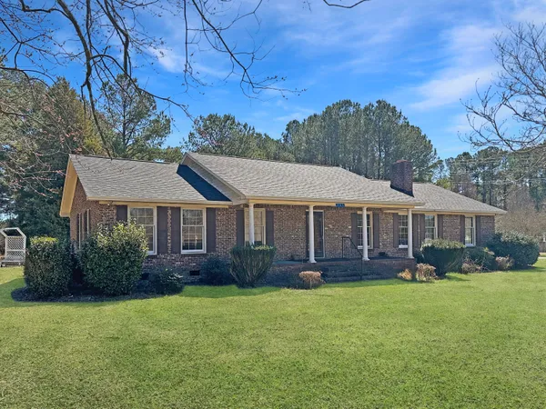$364,900 | 243 Country Club Boulevard, St. George, SC 29477