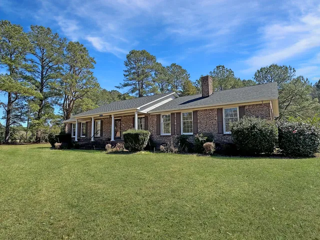 $399,900 | 243 Country Club Boulevard, St. George, SC 29477