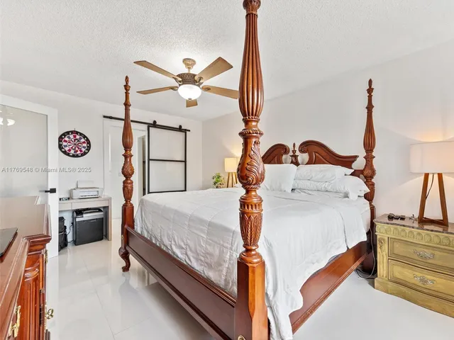 $200,000 | 200 Diplomat Parkway, Unit 424, Hallandale Beach, FL 33009