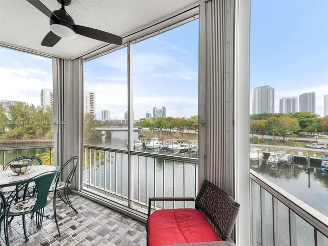 $200,000 | 200 Diplomat Parkway, Unit 424, Hallandale Beach, FL 33009