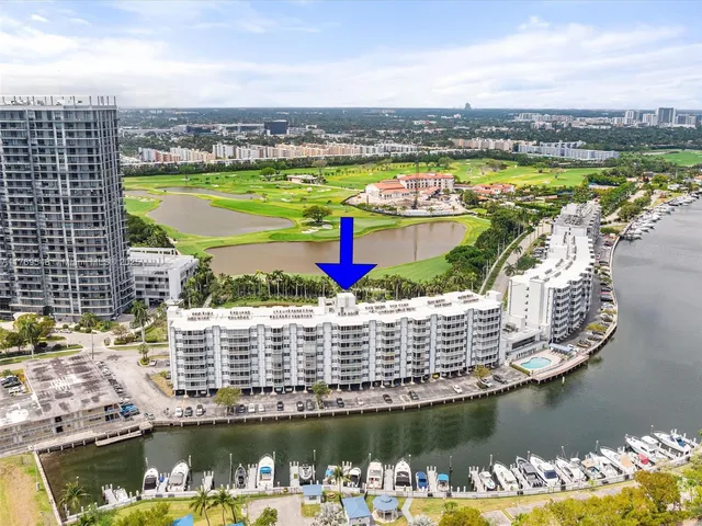 $200,000 | 200 Diplomat Parkway, Unit 424, Hallandale Beach, FL 33009