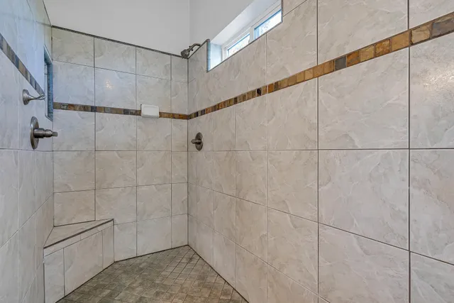 $695,000 | 13303 Intermountain Road, Redding, CA 96003