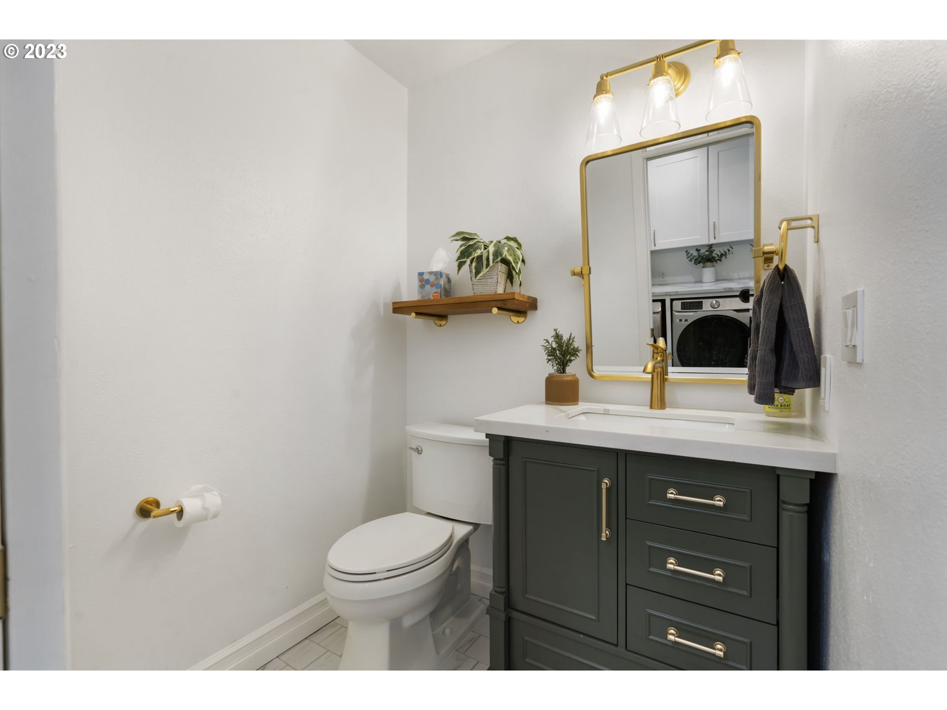 14250 Southwest Farmington Road Beaverton, OR 97005 - Photo 16 of 29 Gallery Image 16