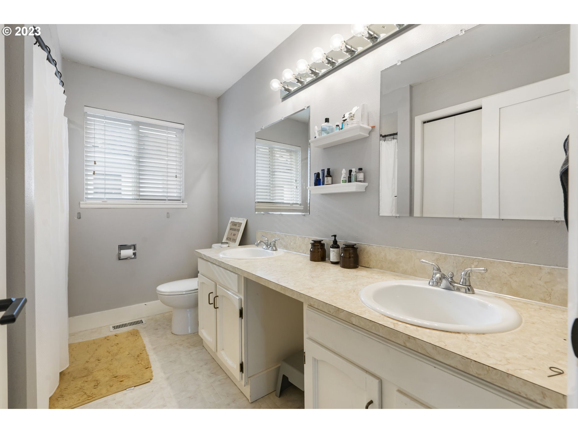14250 Southwest Farmington Road Beaverton, OR 97005 - Photo 20 of 29 Gallery Image 20