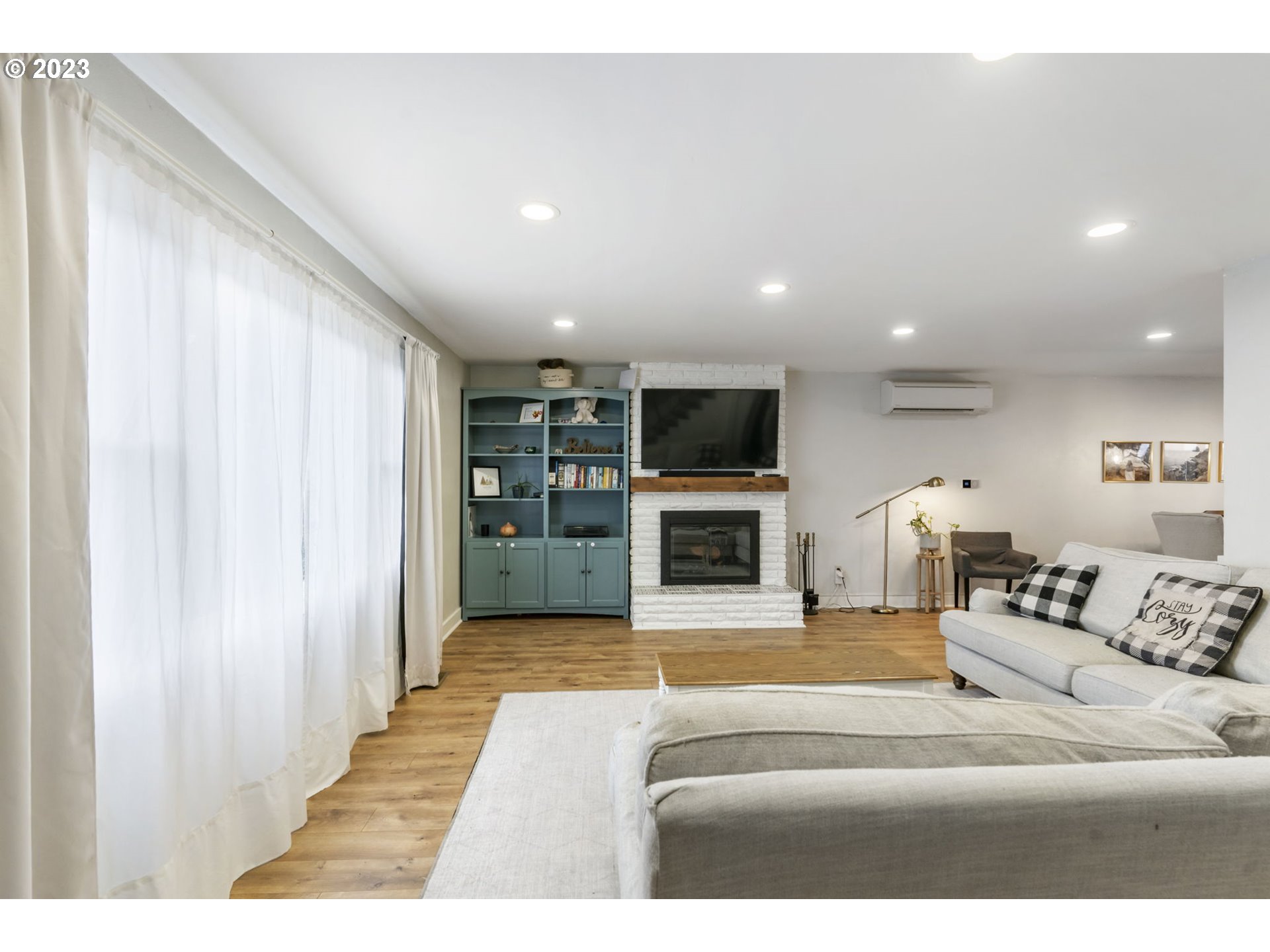 14250 Southwest Farmington Road Beaverton, OR 97005 - Photo 3 of 29 Gallery Image 3