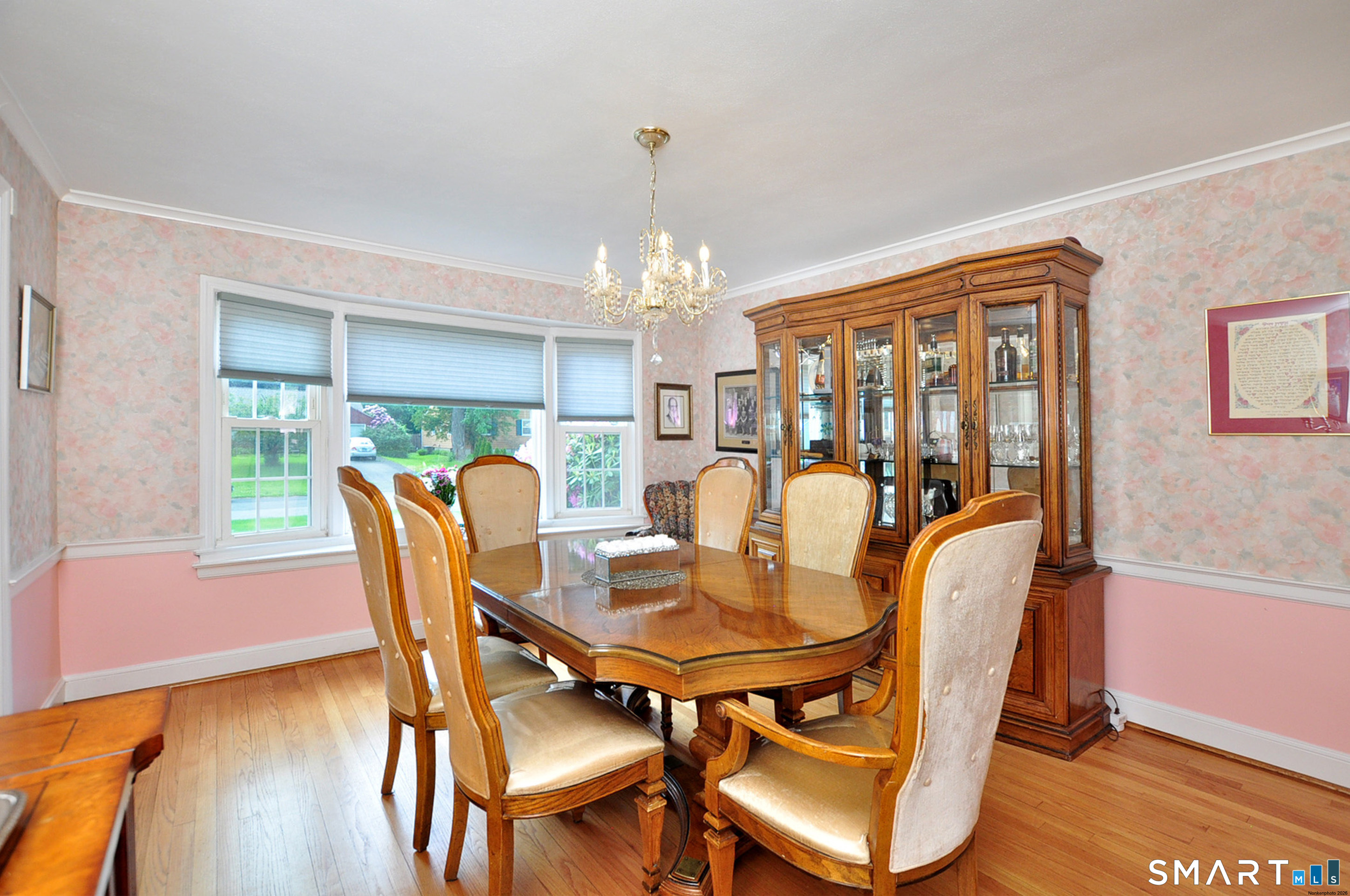 16 Miamis Road West Hartford, CT 06117 - Photo 11 of 39