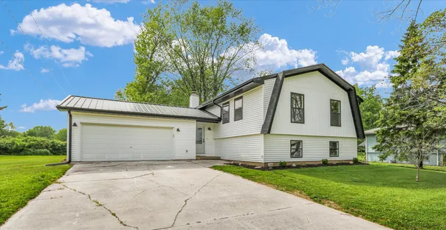 $375,000 | 1801 Cindy Lynn Street, Urbana, IL 61802