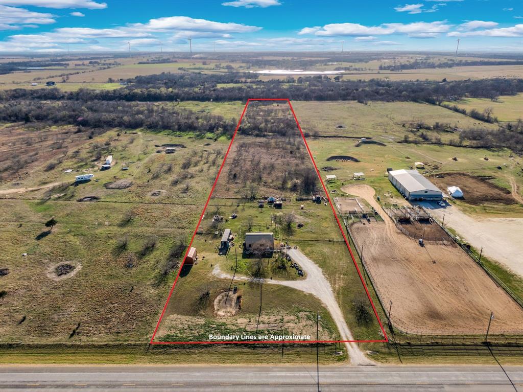 869 State Highway 171 Hubbard, TX 76648 - Photo 1 of 27