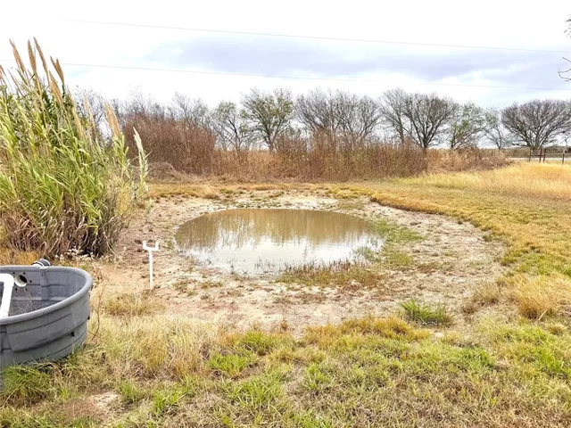 $315,000 | 869 State Highway 171, Hubbard, TX 76648