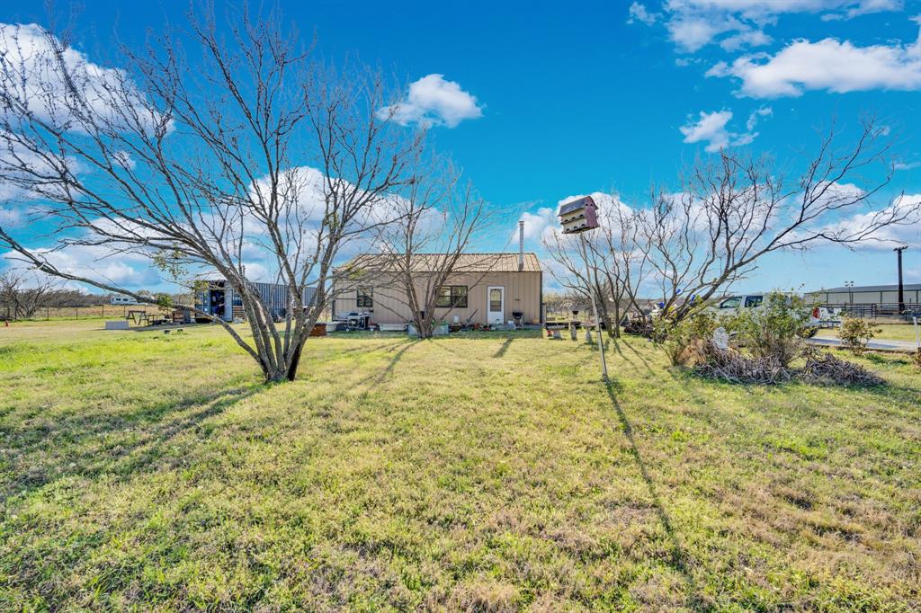 869 State Highway 171 Hubbard, TX 76648 - Photo 2 of 27
