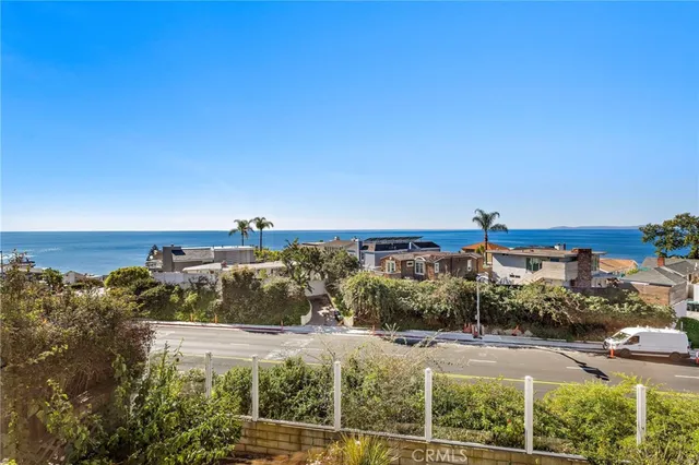 $5,750 | 2725 Solana Way, Laguna Beach, CA 92651