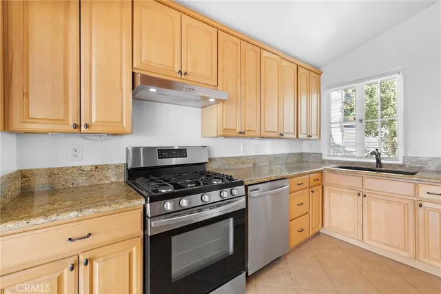 $5,750 | 2725 Solana Way, Laguna Beach, CA 92651