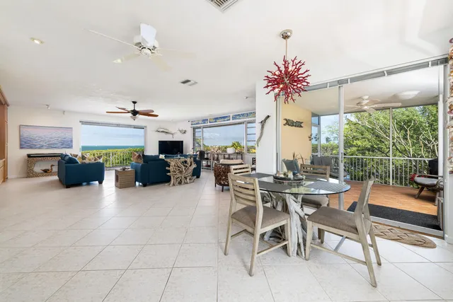 a view of a tennis court