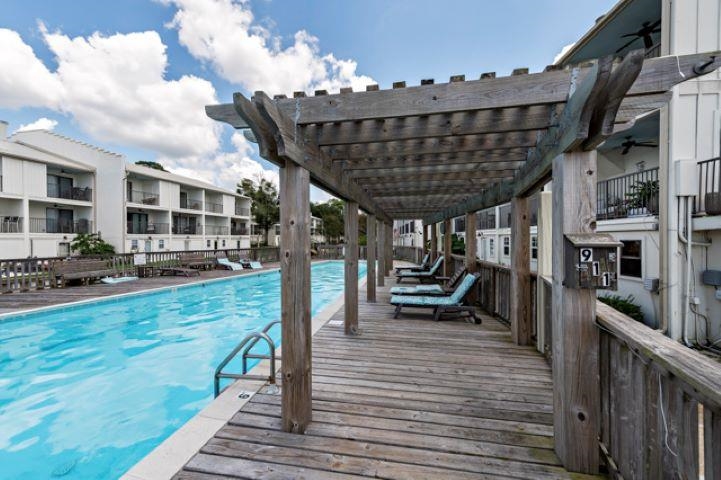 710 South Mobile Street, Unit 52 Fairhope, AL 36532 - Photo 39 of 58 Pool