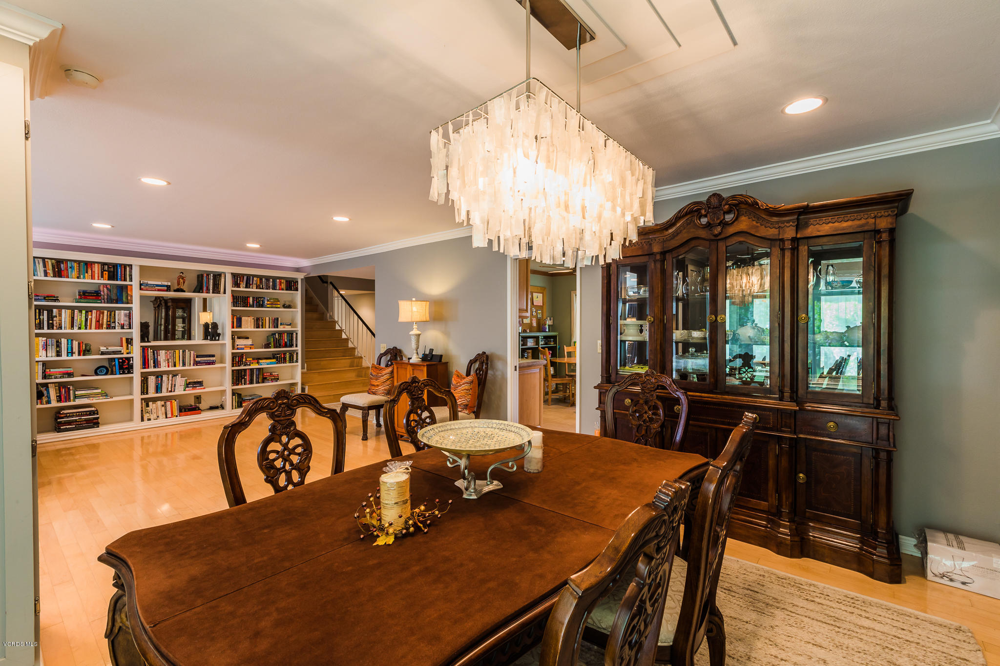 19122 Killoch Place Porter Ranch, CA 91326 - Photo 13 of 45 19122 Killoch pl-15