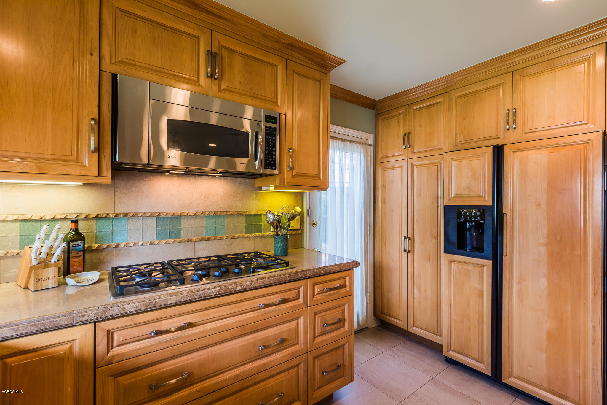 19122 Killoch Place Porter Ranch, CA 91326 - Photo 17 of 45 19122 Killoch pl-21