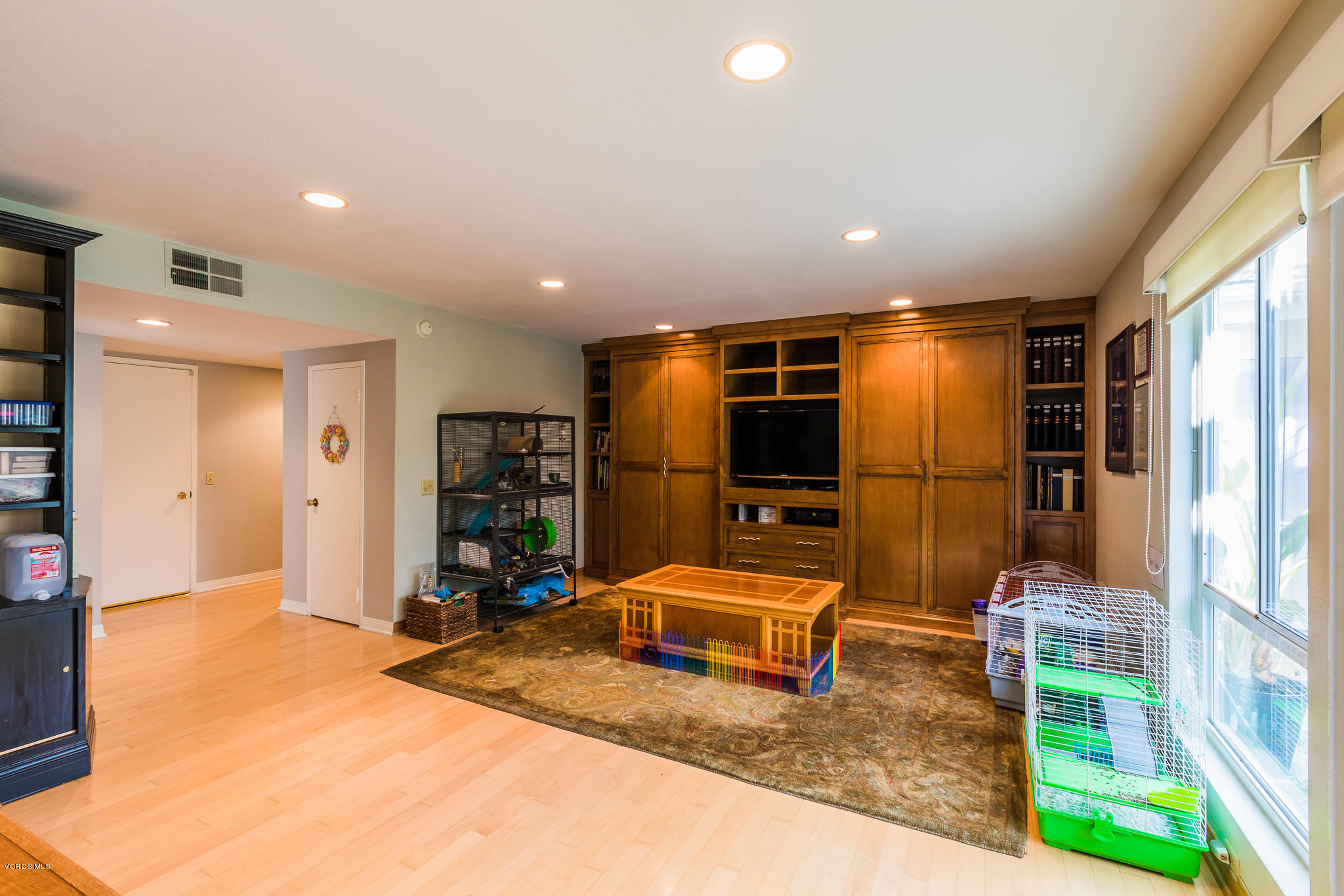 19122 Killoch Place Porter Ranch, CA 91326 - Photo 25 of 45 19122 Killoch pl-31