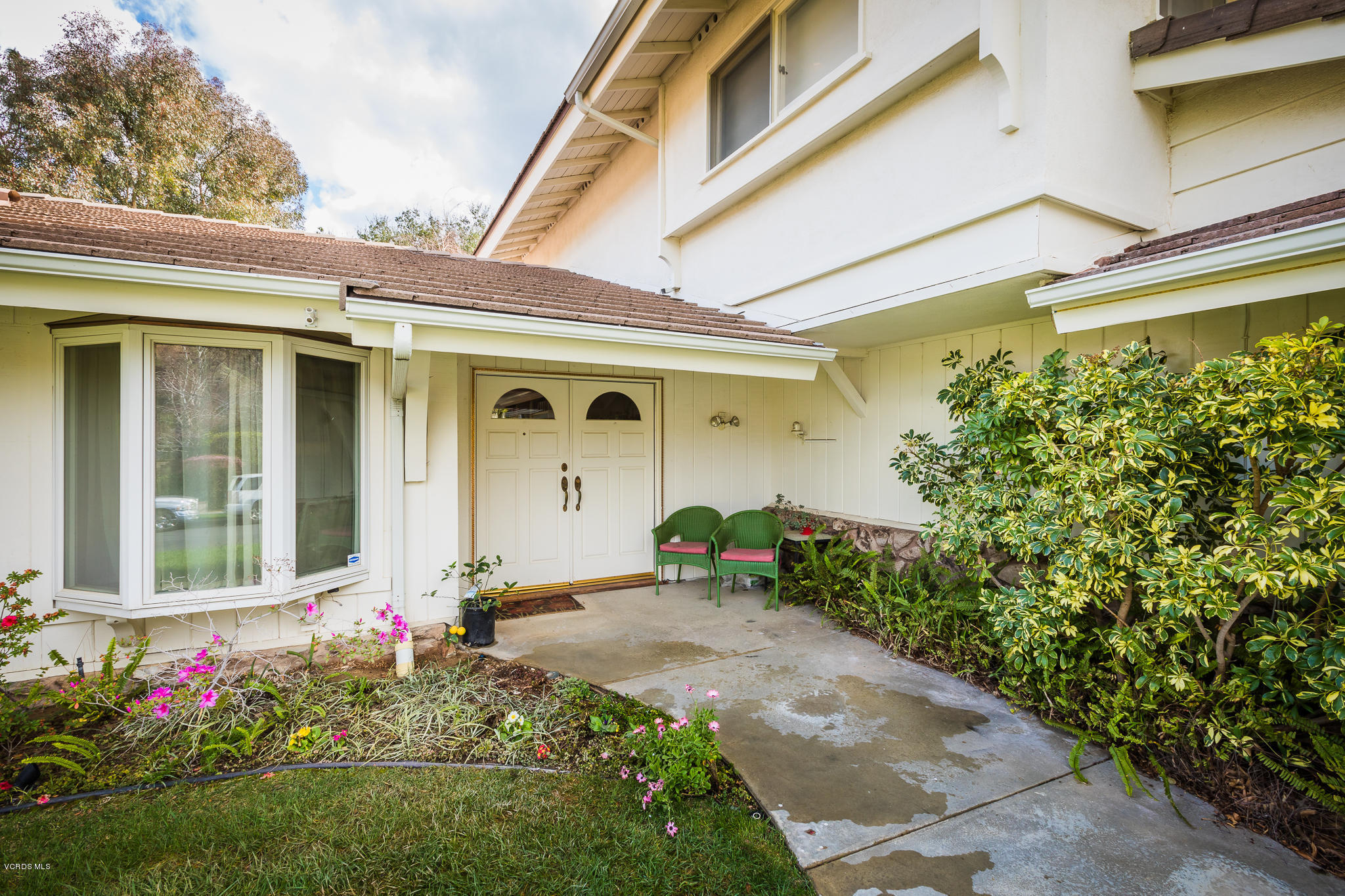 19122 Killoch Place Porter Ranch, CA 91326 - Photo 4 of 45 19122 Killoch pl-5