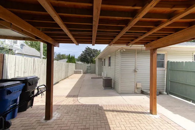 $245,000 | 2400 Romayne Avenue, Racine, WI 53404