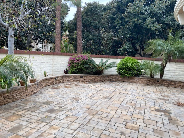 2522 Tequestra Tustin, CA 92782 - Photo 5 of 19 a view of a backyard of the house