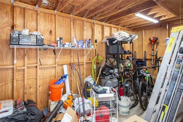 $359,900 | 125 Brisbon Hall Drive, Richmond Hill, GA 31324