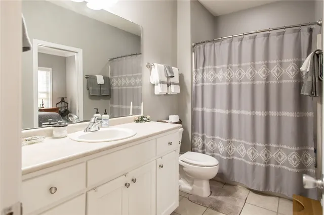 $359,900 | 125 Brisbon Hall Drive, Richmond Hill, GA 31324