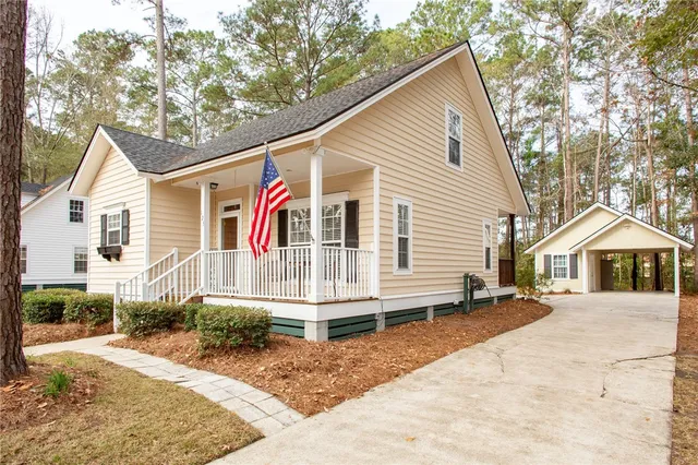 $359,900 | 125 Brisbon Hall Drive, Richmond Hill, GA 31324