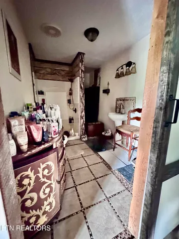 $250,000 | 2977 Arch Road, Cosby, TN 37722