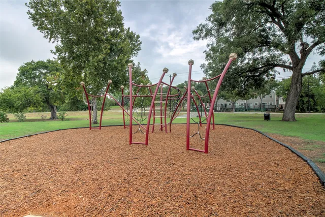 $1,450 | 202 South College Street, Unit 3, Georgetown, TX 78626