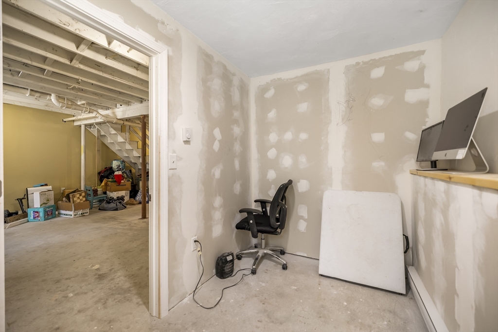 17 Gray Road Templeton, MA 01468 - Photo 21 of 27