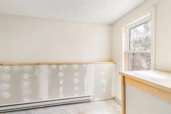 $399,000 | 17 Gray Road, Templeton, MA 01468