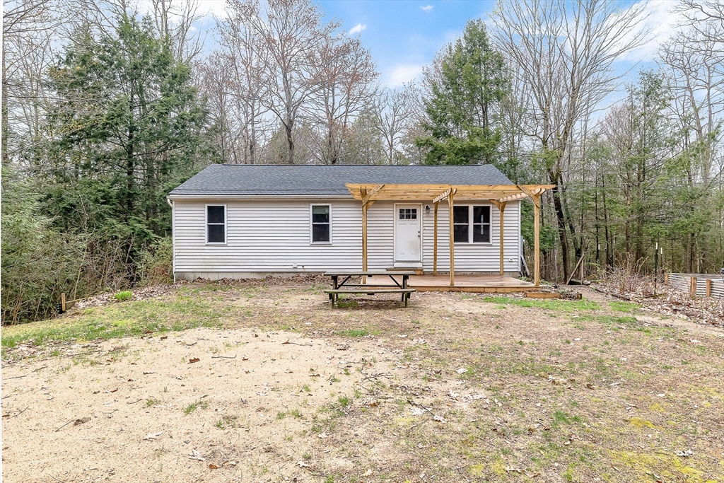 17 Gray Road Templeton, MA 01468 - Photo 23 of 28