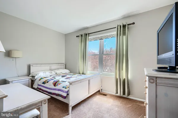 $280,000 | 2 Romanoff Court, Baltimore, MD 21234