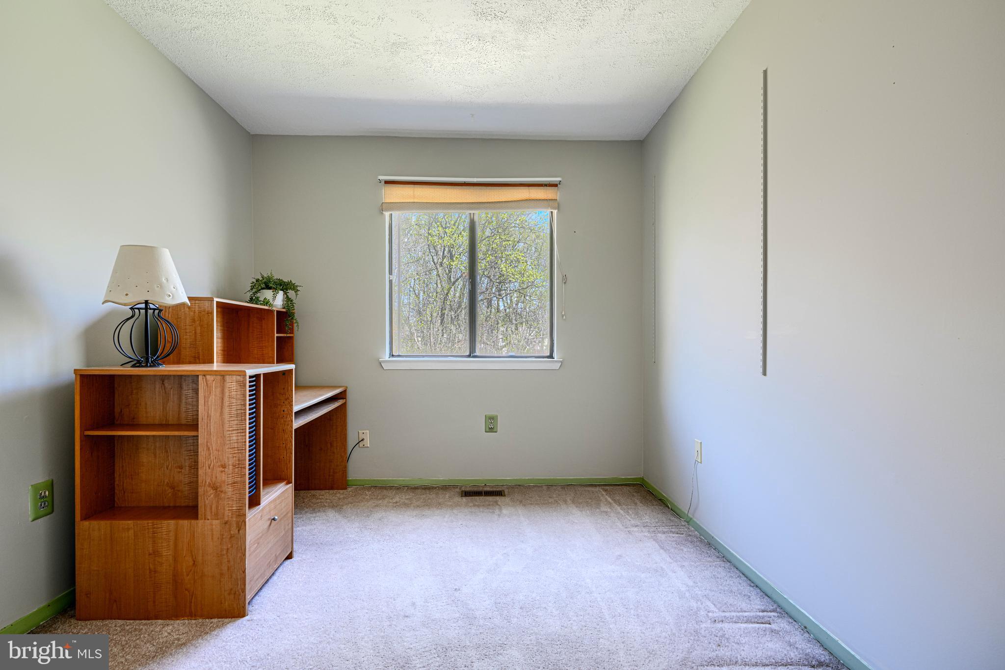 2 Romanoff Court Baltimore, MD 21234 - Photo 20 of 34 an empty room with furniture and window