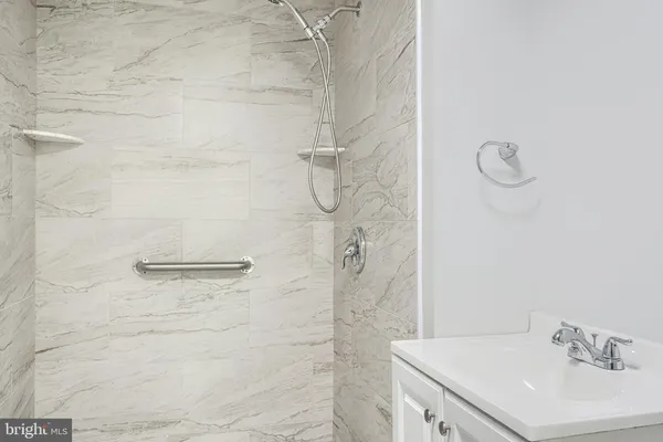 $280,000 | 2 Romanoff Court, Baltimore, MD 21234