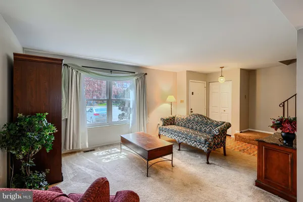 $280,000 | 2 Romanoff Court, Baltimore, MD 21234