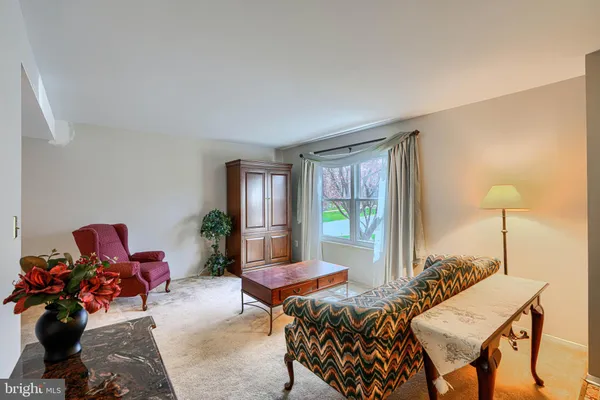 $280,000 | 2 Romanoff Court, Baltimore, MD 21234