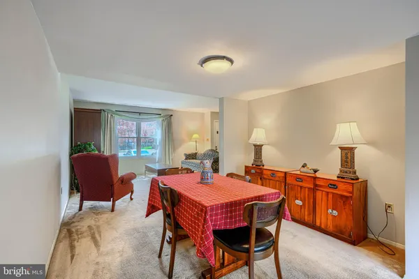 $280,000 | 2 Romanoff Court, Baltimore, MD 21234