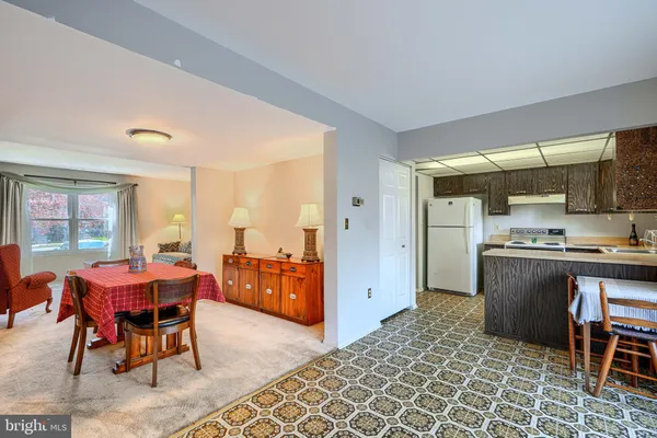 $280,000 | 2 Romanoff Court, Baltimore, MD 21234