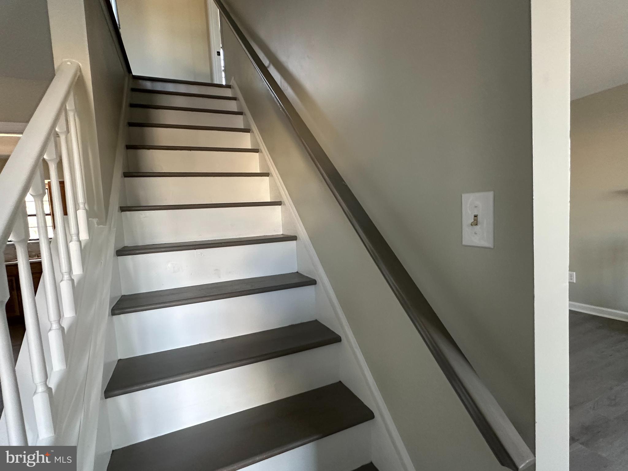 41 Flinthill Drive Newark, DE 19702 - Photo 13 of 27