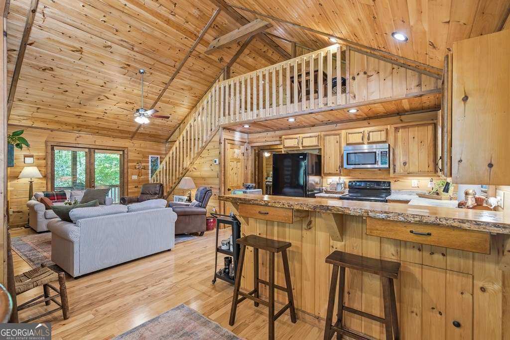 259 The Woods Road, Unit 33 Mineral Bluff, GA 30559 - Photo 3 of 54