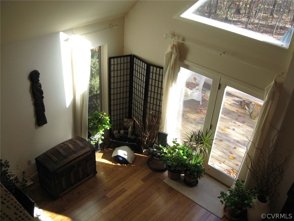 190 Ramaa Lane Buckingham, VA 23921 - Photo 5 of 23 a living room with furniture and flower plants