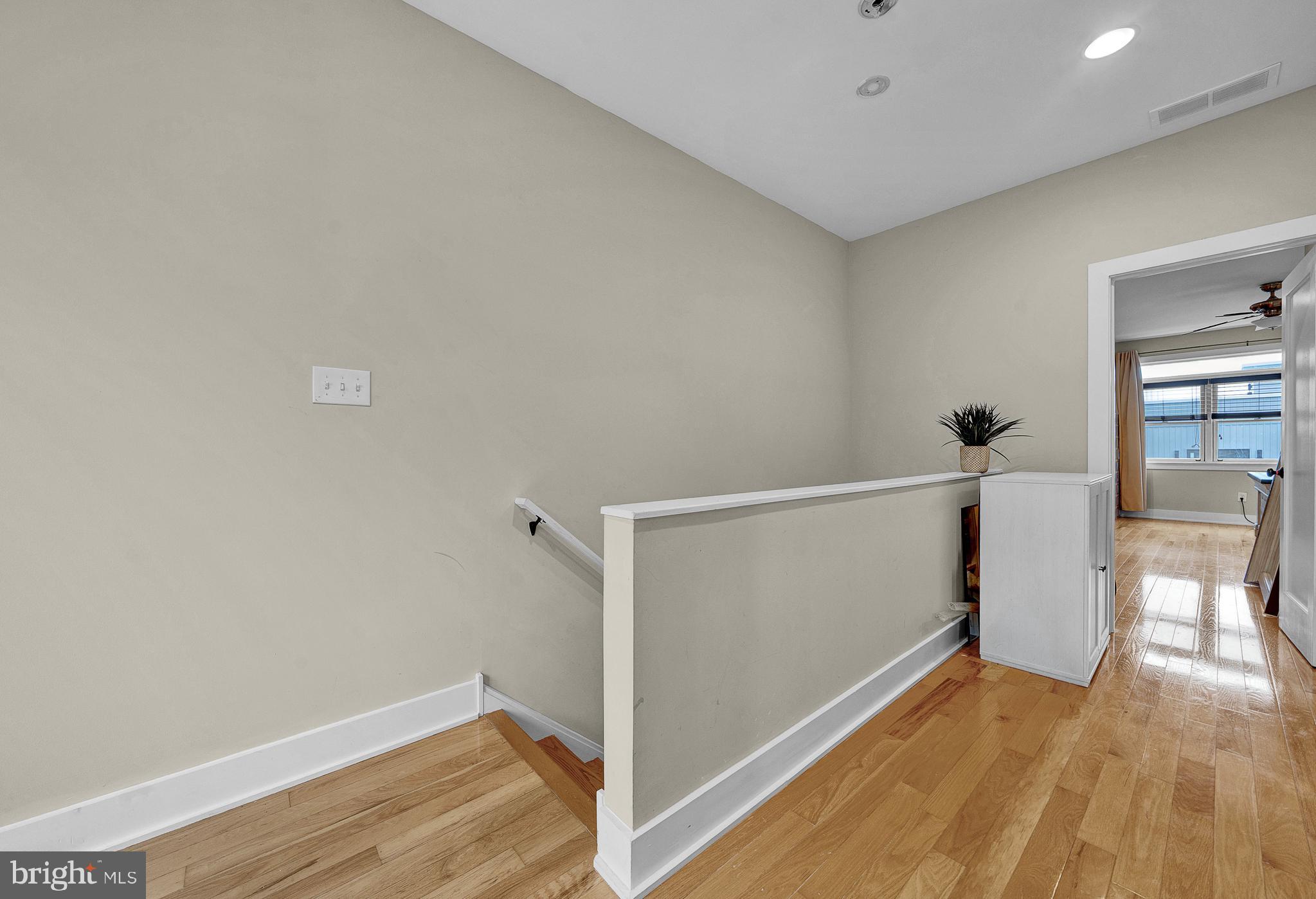 4743 Sheldon Street Philadelphia, PA 19127 - Photo 15 of 32